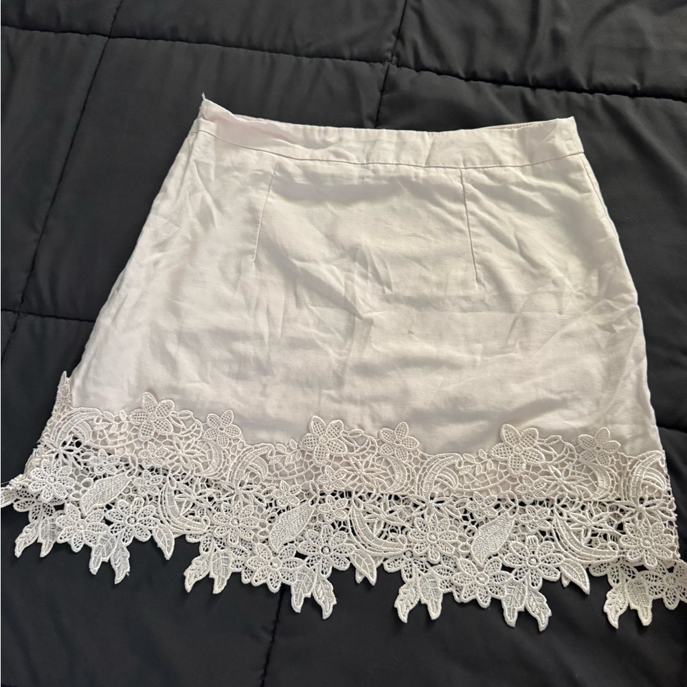 Forever 21 White Lace Pencil Skirt